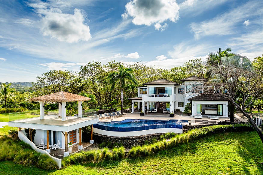 The Ultimate Costa Rica Guide: Planning Your Stay